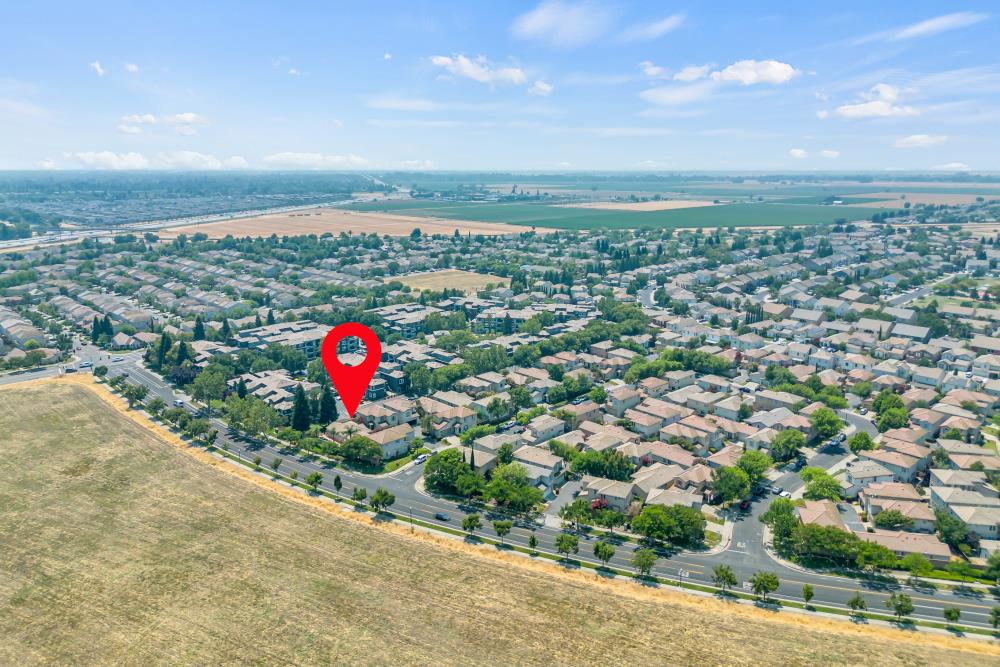 Detail Gallery Image 60 of 62 For 107 Dragonfly Cir, Sacramento,  CA 95834 - 3 Beds | 2 Baths