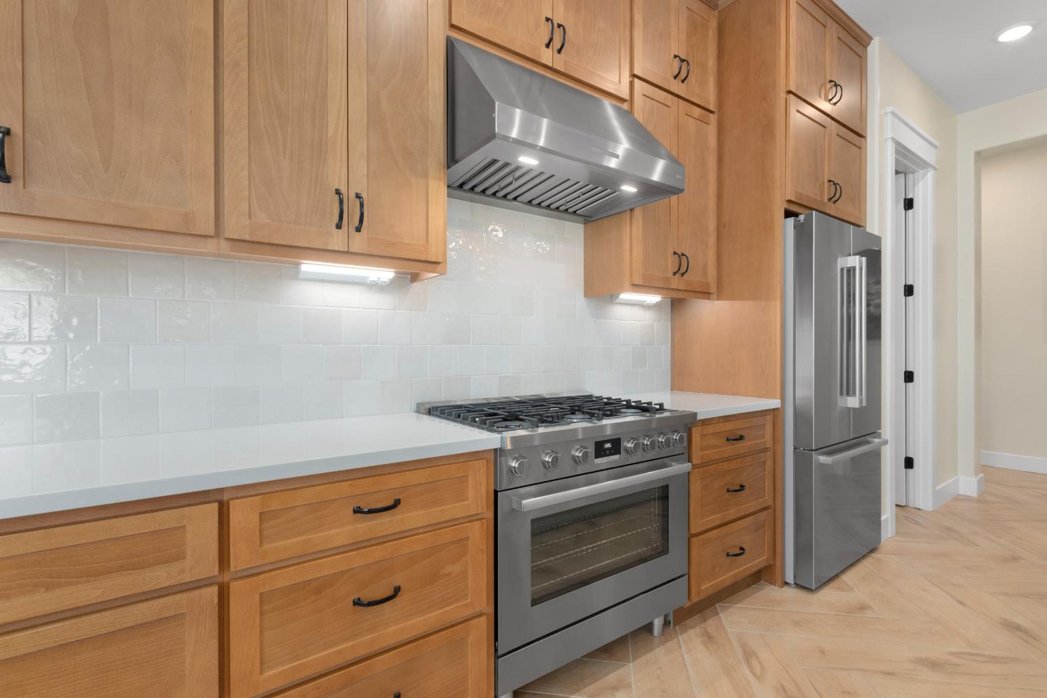 Detail Gallery Image 12 of 60 For 2101 via Prego, Oakdale,  CA 95361 - 3 Beds | 3/1 Baths