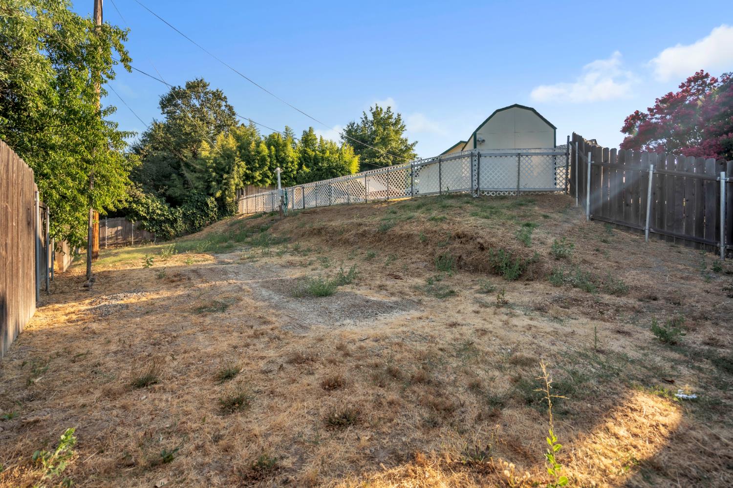 Detail Gallery Image 23 of 33 For 8888 Tahiti Ct, Orangevale,  CA 95662 - 4 Beds | 2 Baths