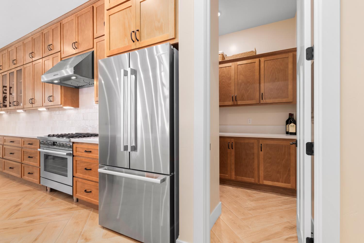 Detail Gallery Image 17 of 60 For 2101 via Prego, Oakdale,  CA 95361 - 3 Beds | 3/1 Baths