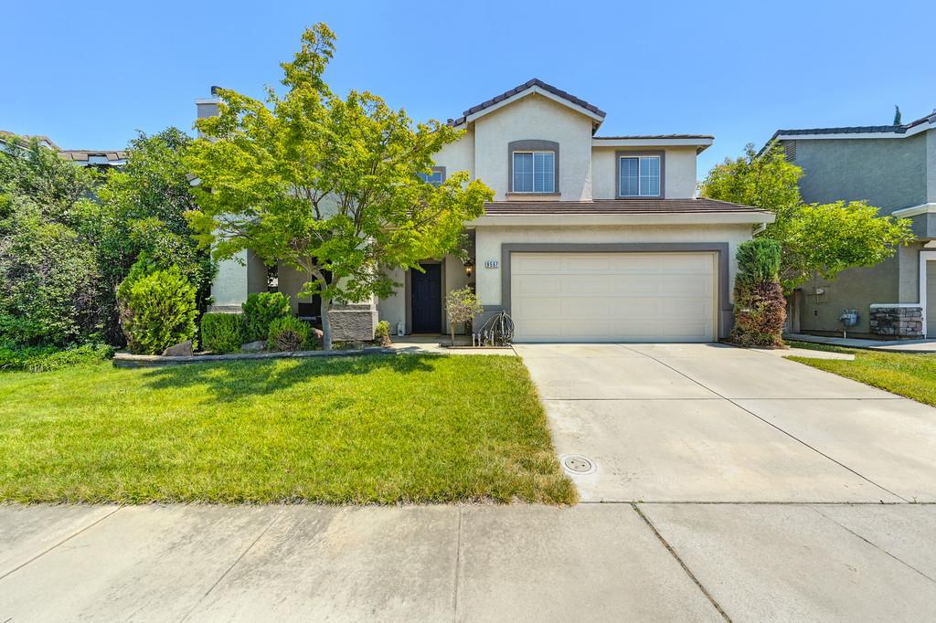 Detail Gallery Image 2 of 51 For 9567 Diamond Point Ln, Elk Grove,  CA 95758 - 4 Beds | 2/1 Baths