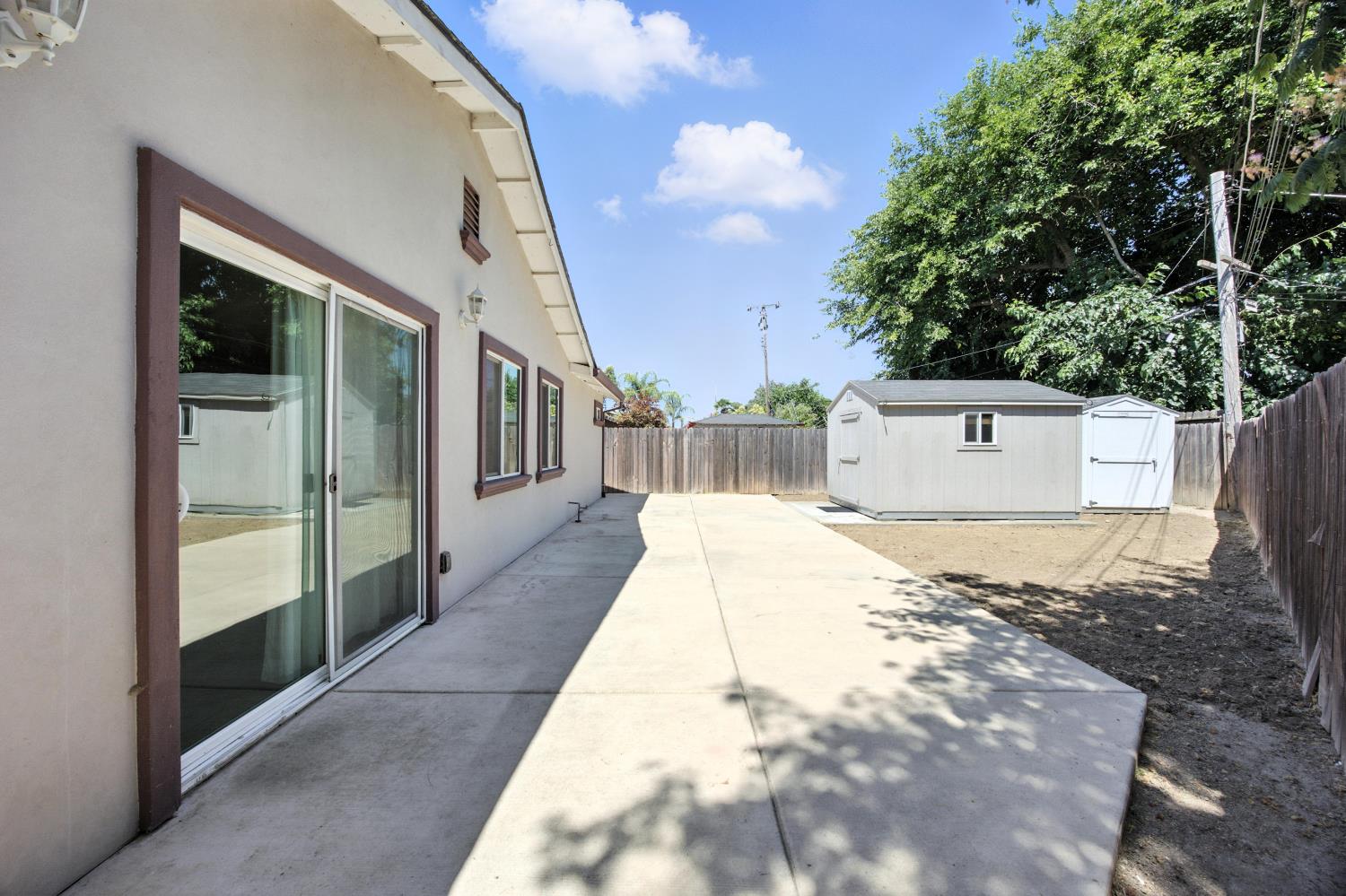 Detail Gallery Image 31 of 49 For 6147 Orsi Cir, Carmichael,  CA 95608 - 4 Beds | 2/1 Baths