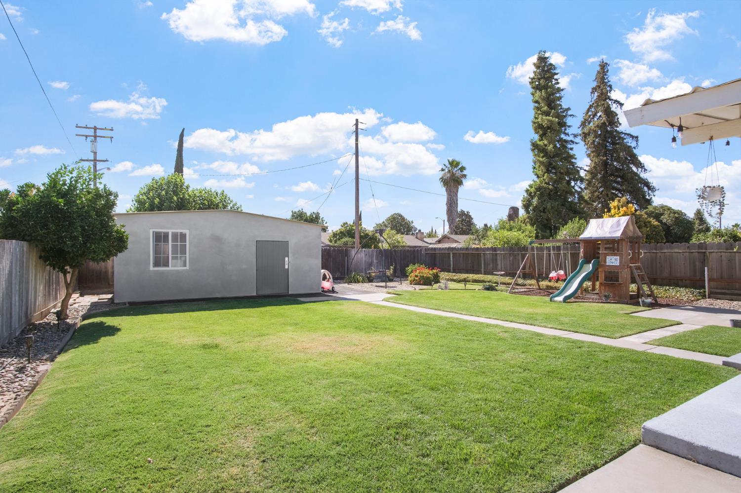 Detail Gallery Image 25 of 30 For 528 Church St, Modesto,  CA 95357 - 3 Beds | 2 Baths