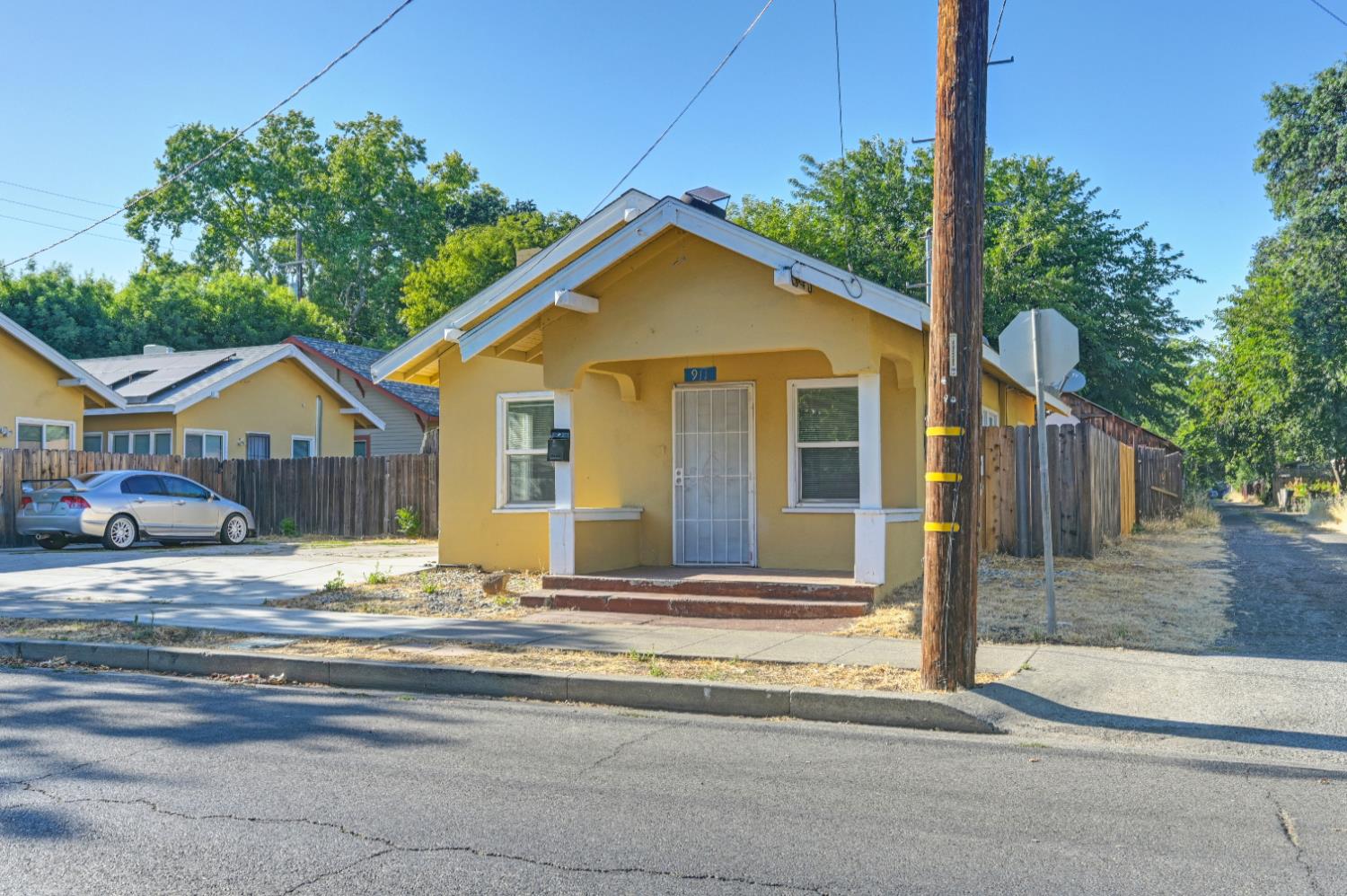 Detail Gallery Image 5 of 47 For 911 Cross St, Woodland,  CA 95695 - – Beds | – Baths