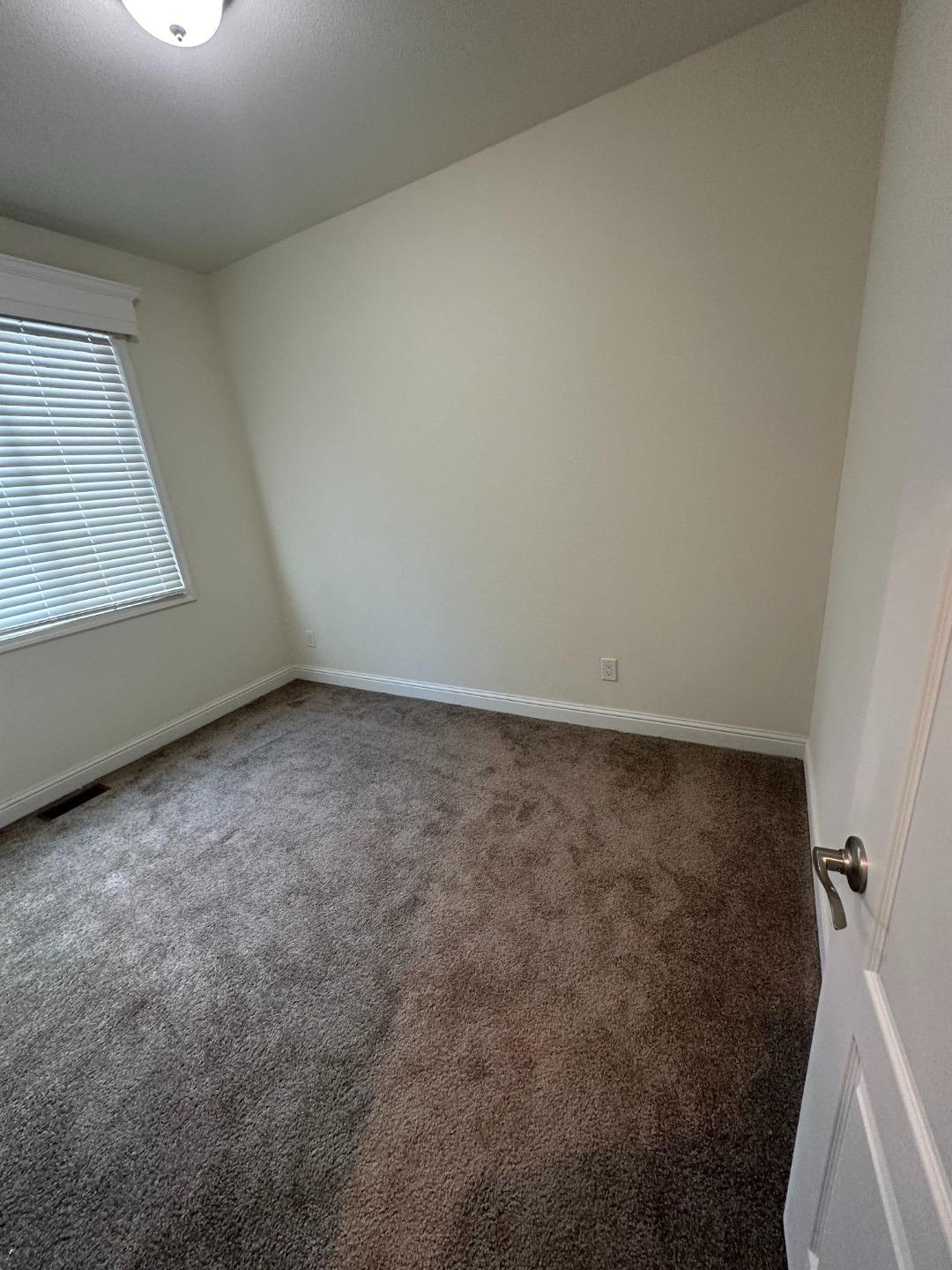 Detail Gallery Image 8 of 14 For 3740 Blackwood Rd 61, South Lake Tahoe,  CA 96150 - 3 Beds | 2 Baths