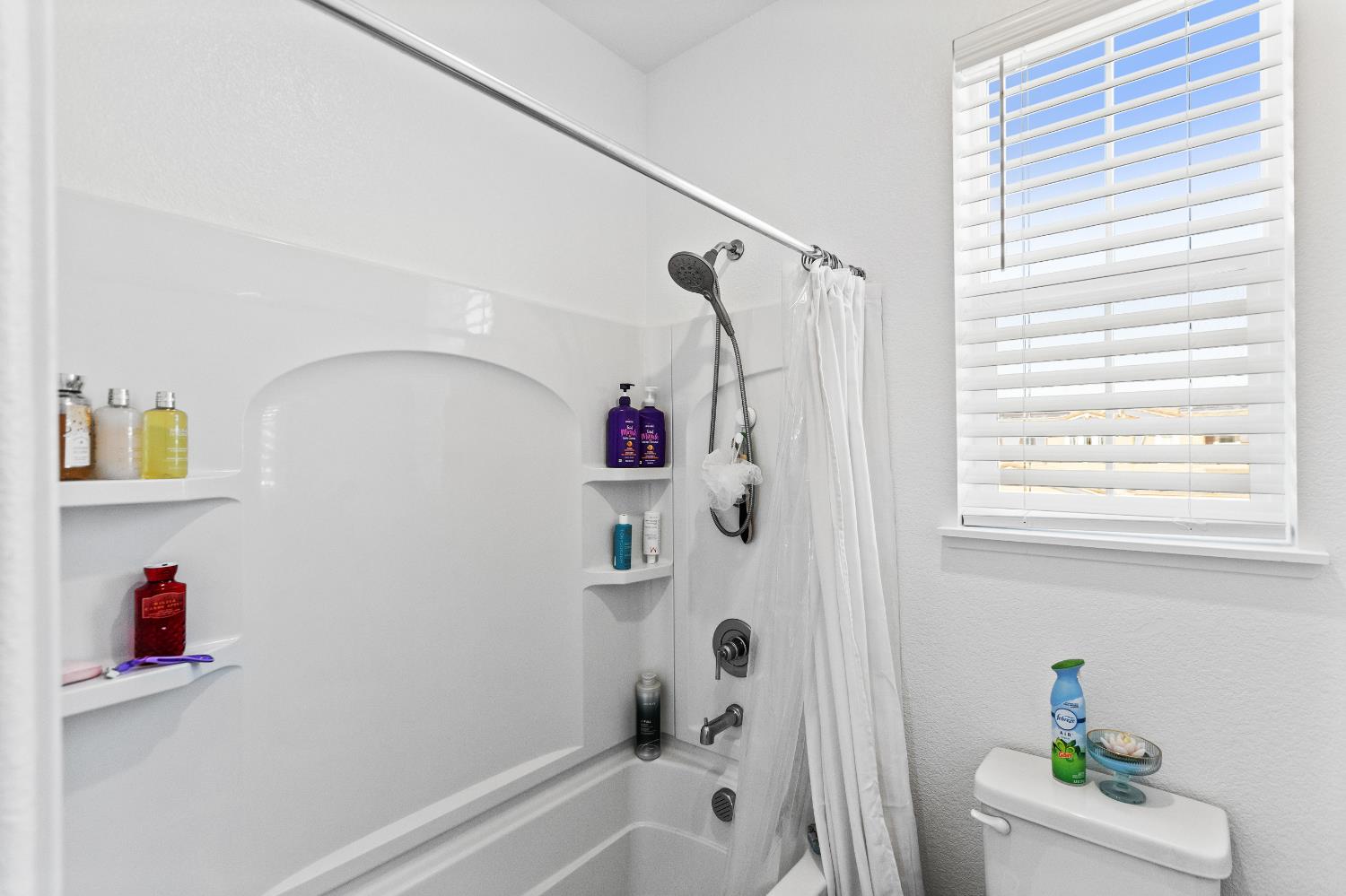 Detail Gallery Image 48 of 58 For 10224 Kilo Way, Elk Grove,  CA 95757 - 5 Beds | 4 Baths