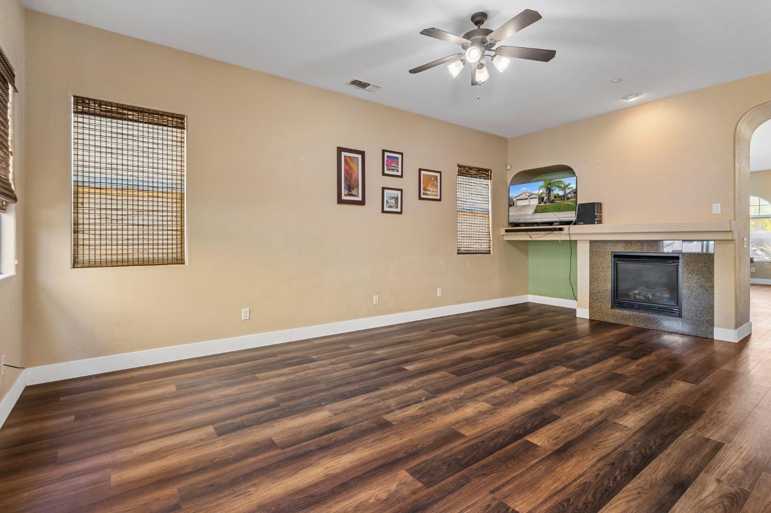 Detail Gallery Image 20 of 33 For 444 Sparrow Dr, Galt,  CA 95632 - 4 Beds | 2 Baths