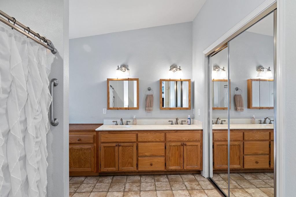 Detail Gallery Image 20 of 38 For 65 Reed Rd, Oakdale,  CA 95361 - 4 Beds | 2 Baths