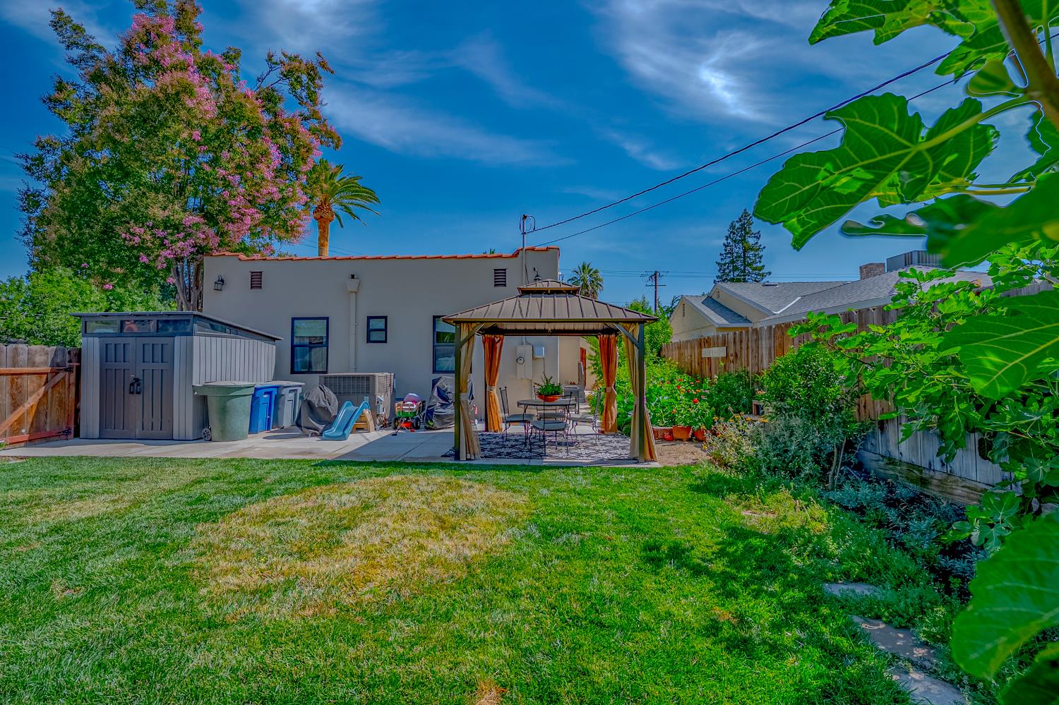 Detail Gallery Image 42 of 42 For 400 E 21st St, Merced,  CA 95340 - 3 Beds | 1/1 Baths