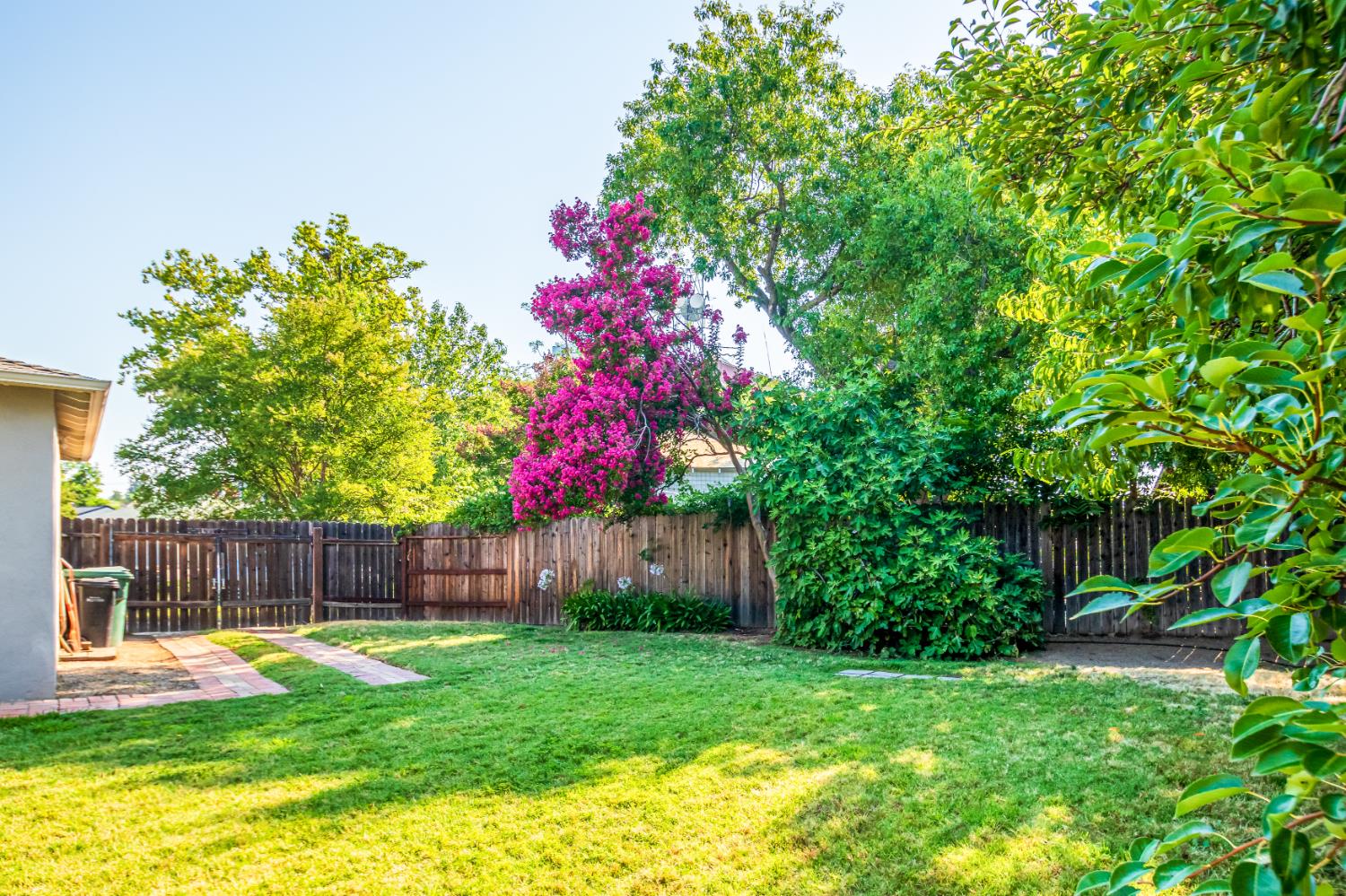 Detail Gallery Image 9 of 36 For 3232 Strevel Way, Sacramento,  CA 95825 - 3 Beds | 1/1 Baths