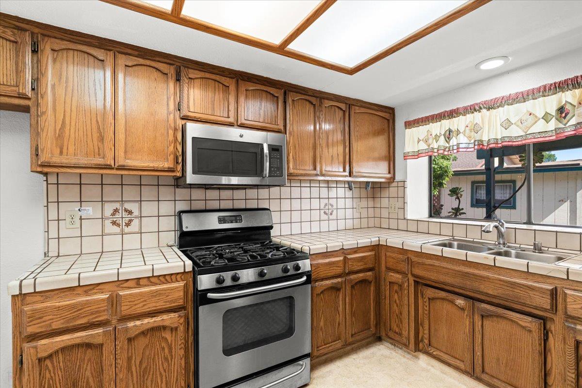 Detail Gallery Image 14 of 48 For 1817 Sauvignon Dr, Modesto,  CA 95351 - 3 Beds | 2 Baths