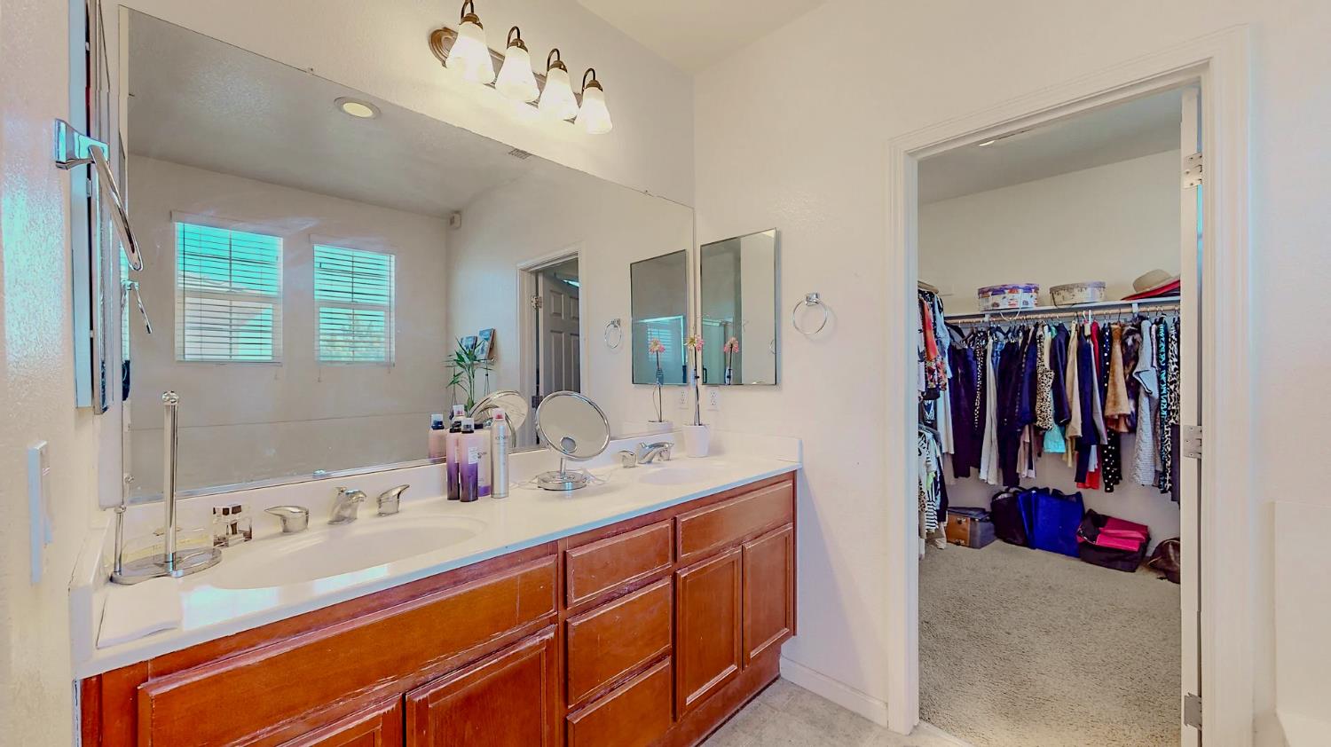Detail Gallery Image 19 of 37 For 4138 Enclave Dr, Turlock,  CA 95382 - 4 Beds | 2/1 Baths