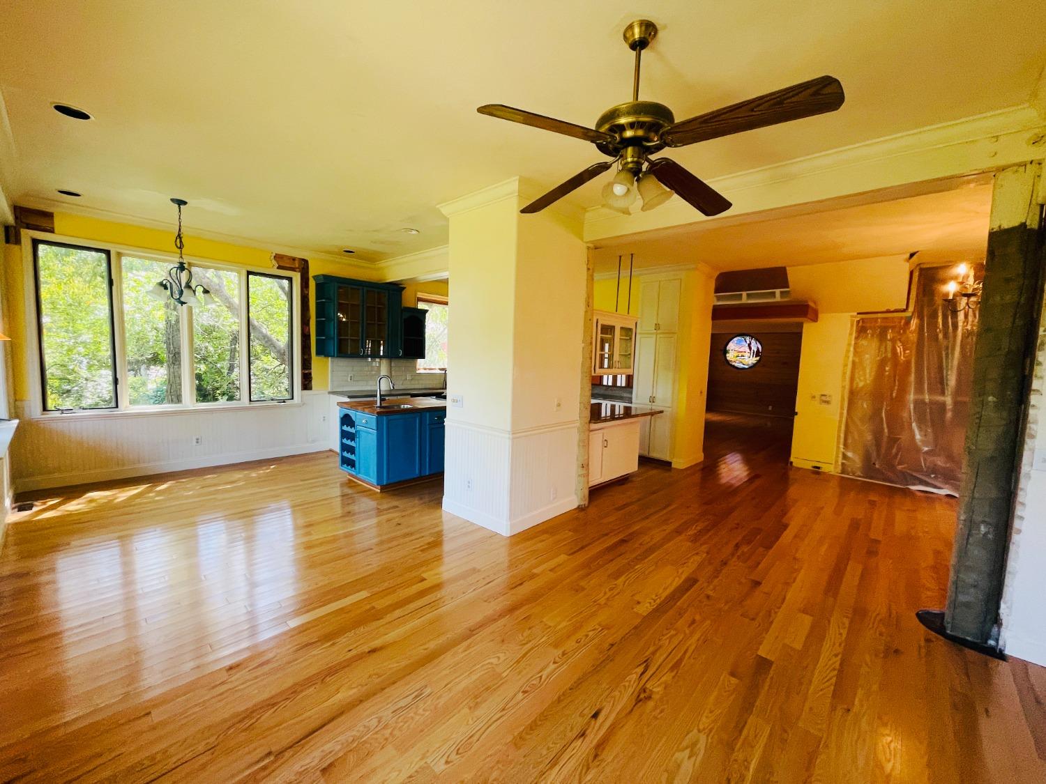 Detail Gallery Image 16 of 45 For 4016 Ridge St, Fair Oaks,  CA 95628 - 4 Beds | 2/1 Baths