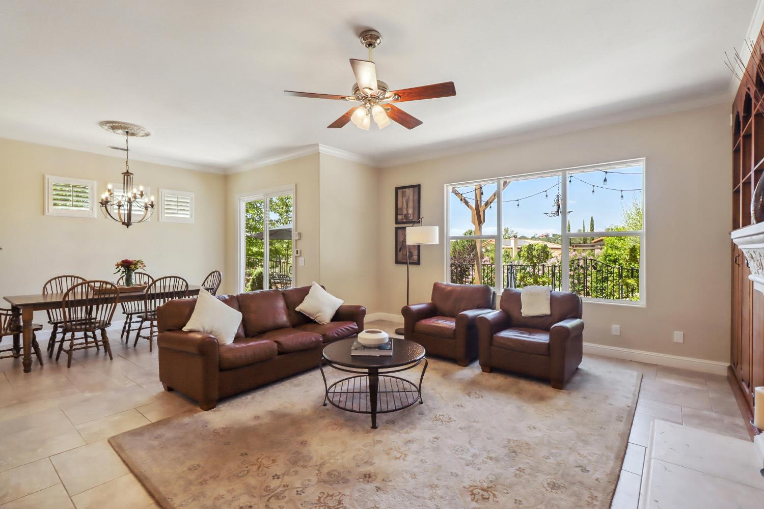 Detail Gallery Image 18 of 59 For 9661 Clos Du Lac Cir, Loomis,  CA 95650 - 4 Beds | 4/1 Baths