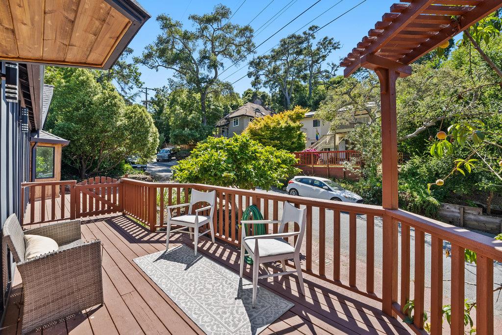 Detail Gallery Image 17 of 32 For 610 Nestora Ave, Aptos,  CA 95003 - 3 Beds | 2 Baths