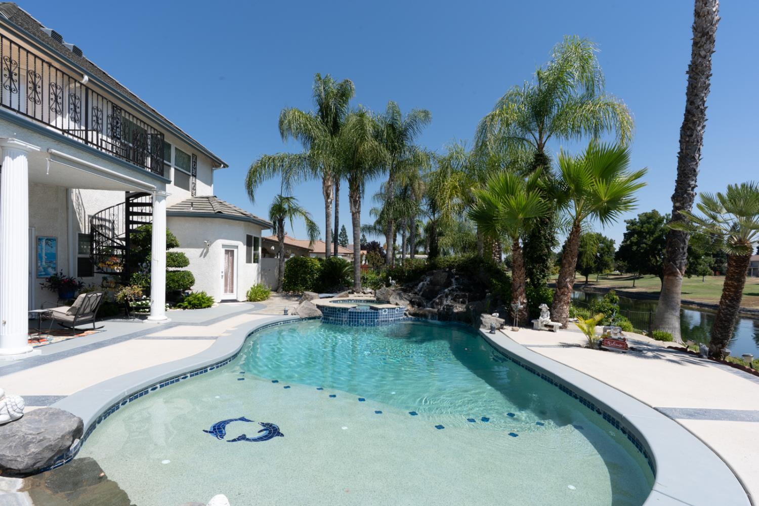 Detail Gallery Image 13 of 96 For 6663 Desert Springs St, Chowchilla,  CA 93610 - 5 Beds | 4 Baths