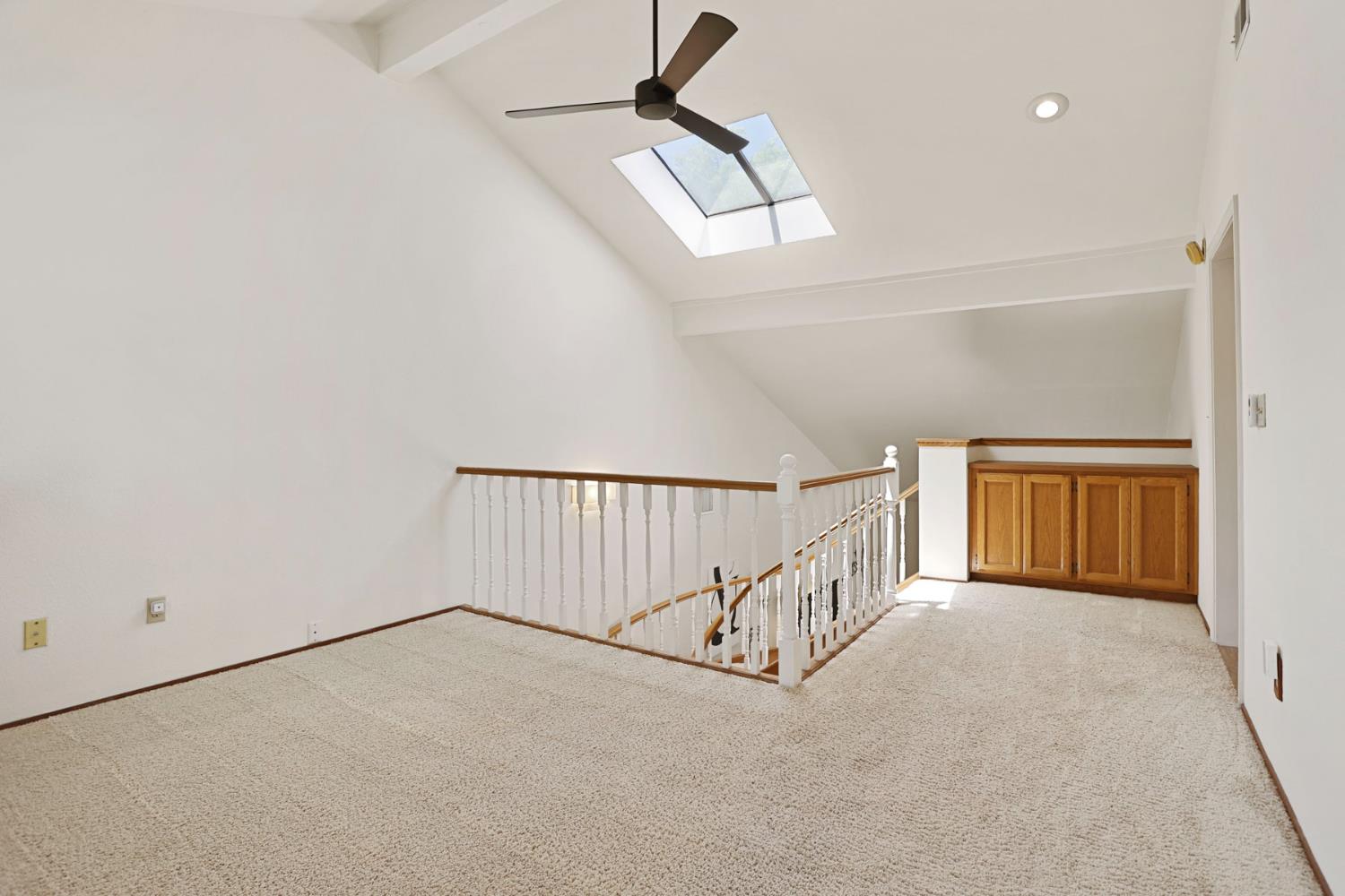 Detail Gallery Image 24 of 42 For 9105 Westcliff Ln, Fair Oaks,  CA 95628 - 3 Beds | 2/1 Baths