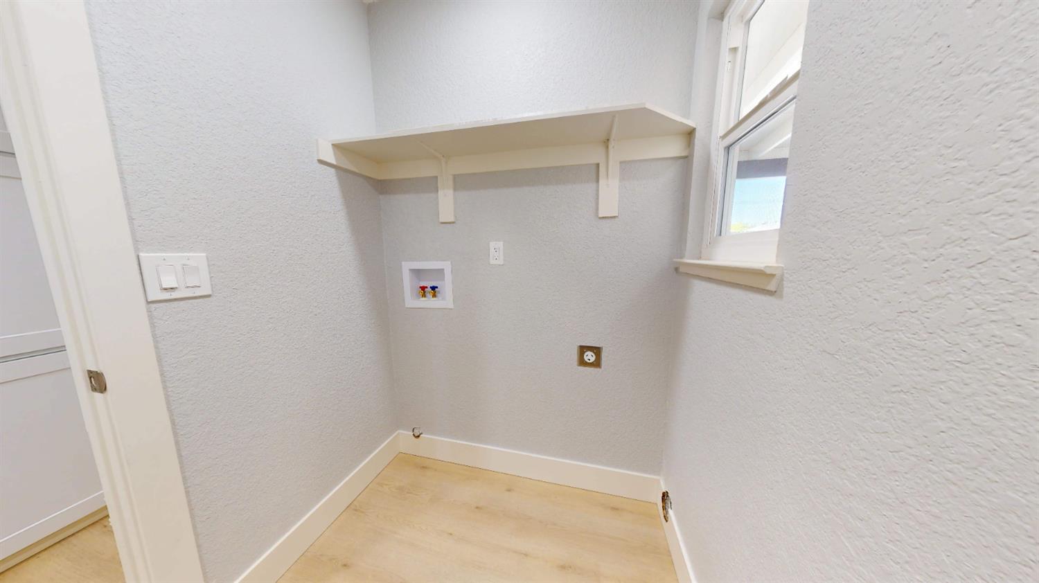 Detail Gallery Image 16 of 21 For 5212 Stillwater Dr, Salida,  CA 95368 - 3 Beds | 2 Baths