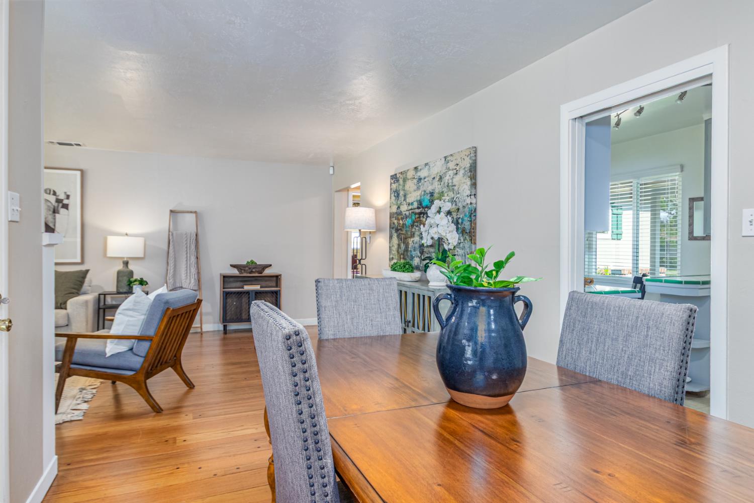 Detail Gallery Image 17 of 36 For 3232 Strevel Way, Sacramento,  CA 95825 - 3 Beds | 1/1 Baths