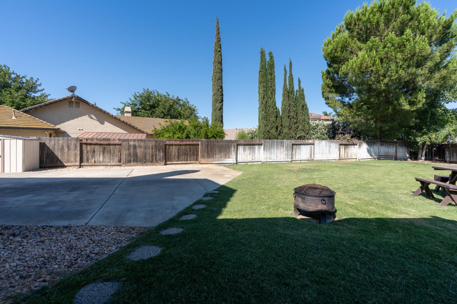 Detail Gallery Image 52 of 58 For 92 Tangelo St, Los Banos,  CA 93635 - 3 Beds | 2/1 Baths