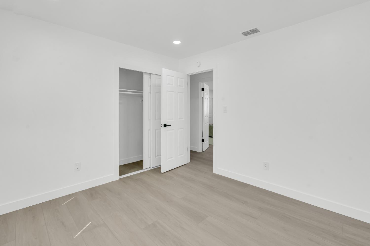 Detail Gallery Image 36 of 66 For 9184 Brian Ct, Sacramento,  CA 95826 - 3 Beds | 2 Baths