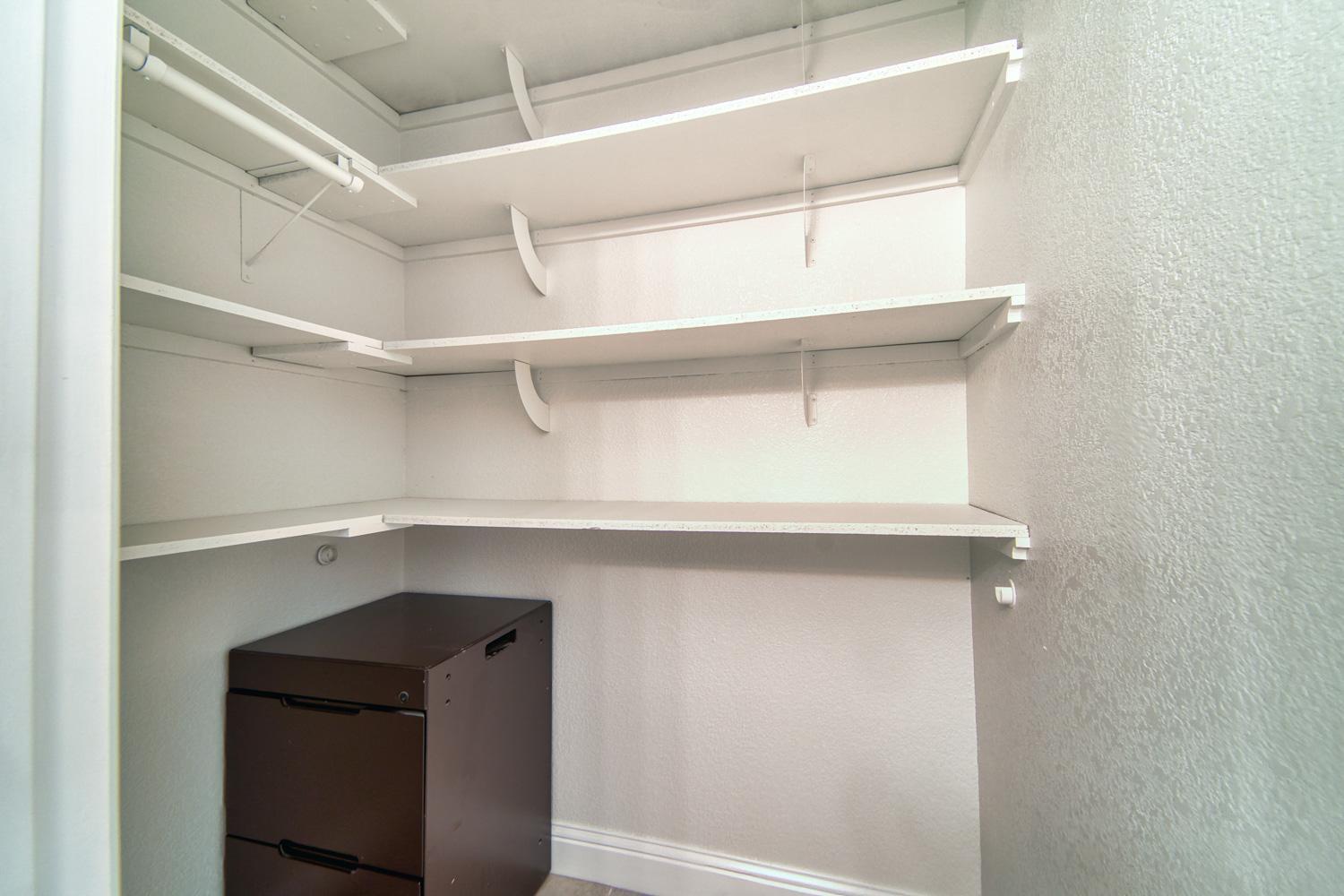 Detail Gallery Image 25 of 48 For 711 Saddleback Dr, Marysville,  CA 95901 - 3 Beds | 2/1 Baths