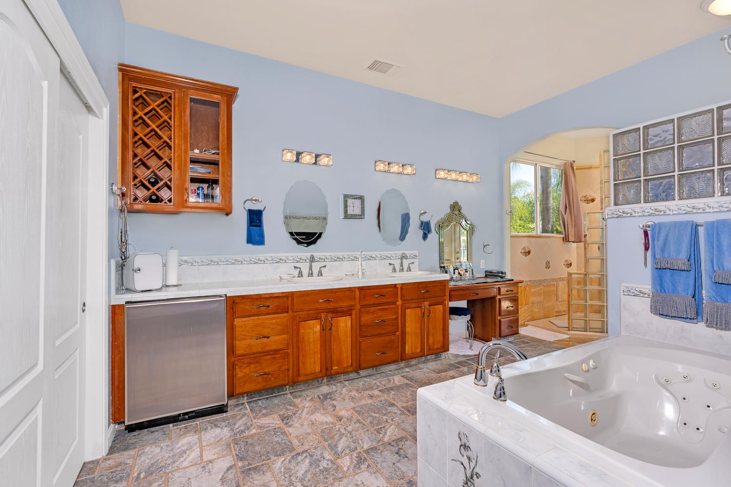 Detail Gallery Image 58 of 96 For 6663 Desert Springs St, Chowchilla,  CA 93610 - 5 Beds | 4 Baths