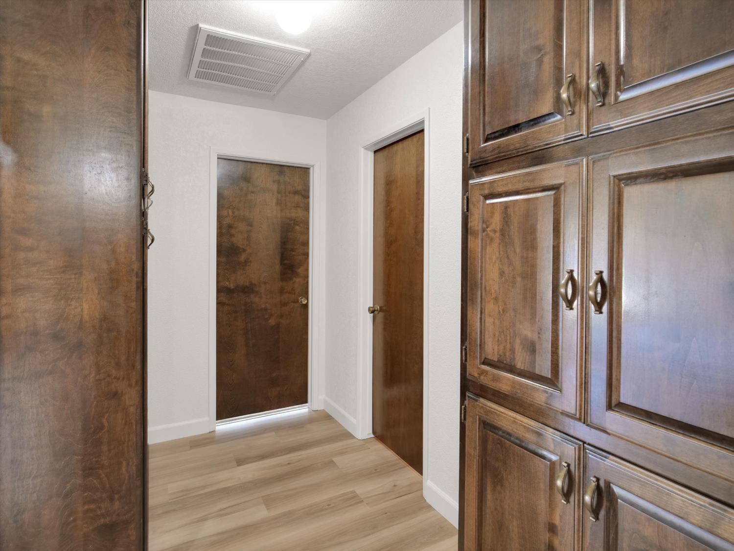Detail Gallery Image 23 of 47 For 1805 Cardigan Way, Modesto,  CA 95355 - 4 Beds | 3 Baths