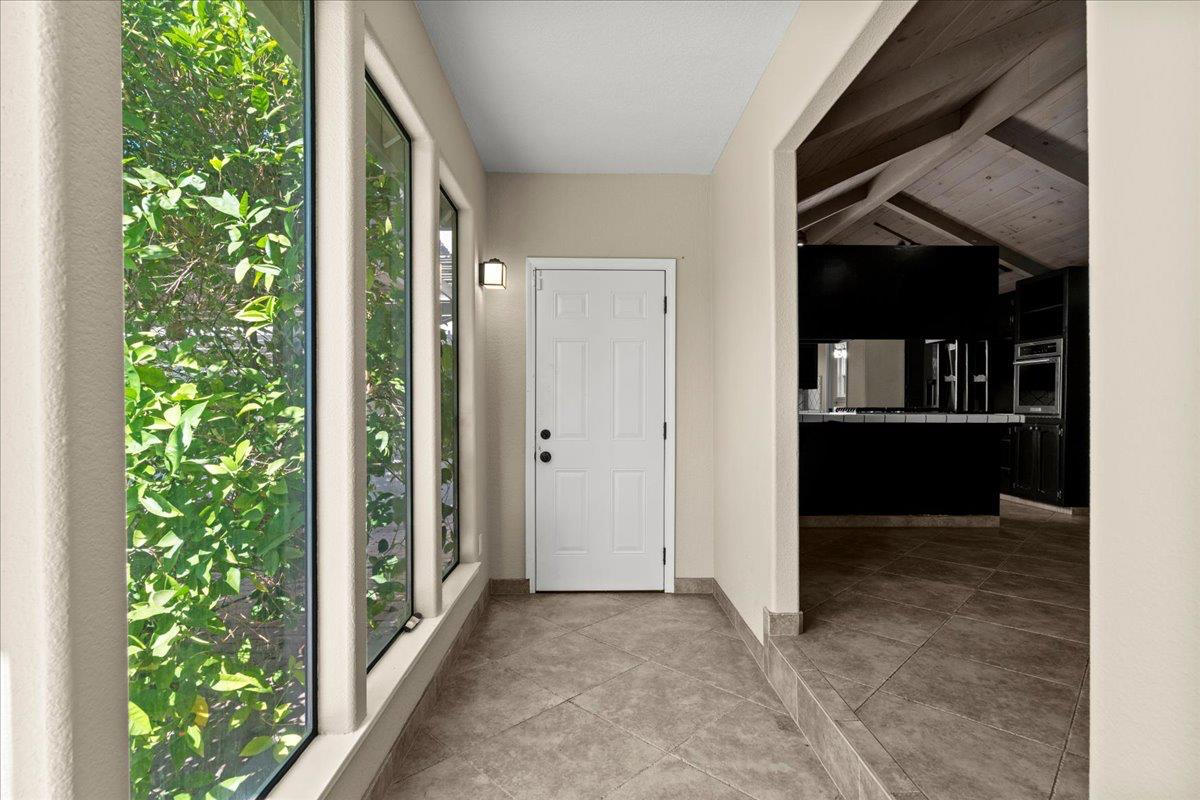 Detail Gallery Image 25 of 34 For 1300 Grover Dr, Modesto,  CA 95351 - 3 Beds | 2/1 Baths