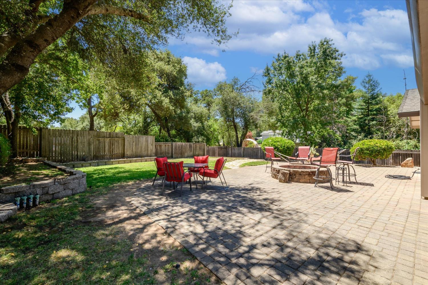 Detail Gallery Image 26 of 34 For 2915 Princeton Ct, Cameron Park,  CA 95682 - 3 Beds | 2 Baths