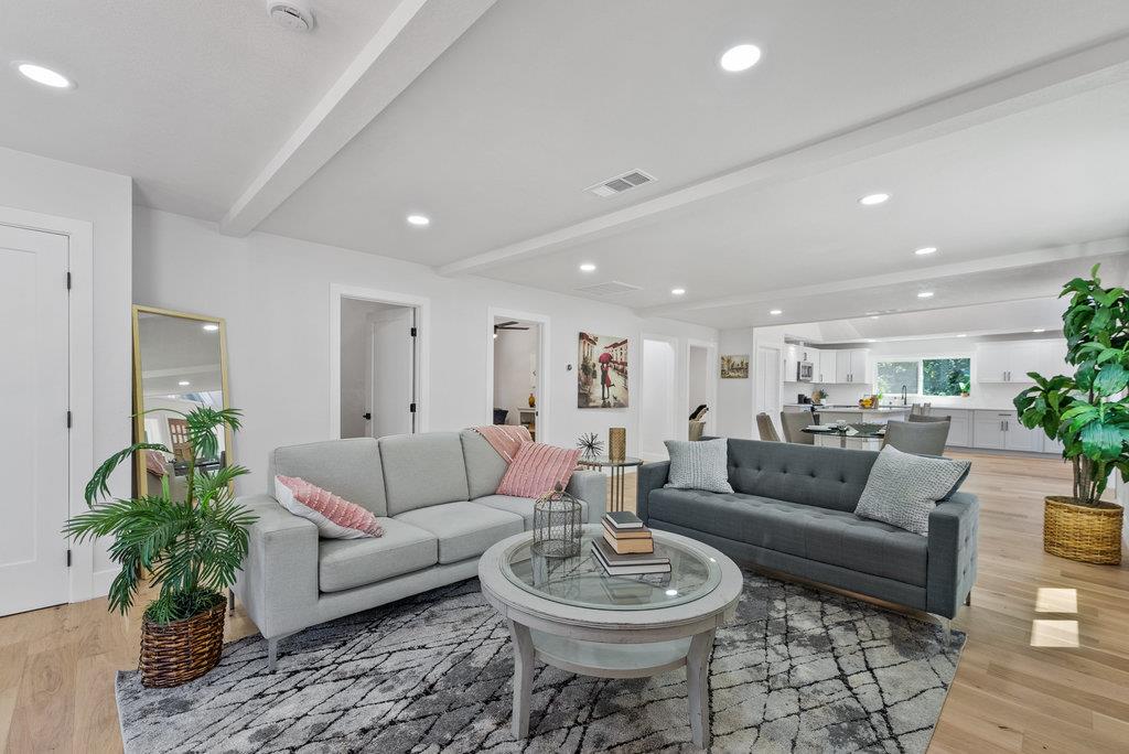 Detail Gallery Image 13 of 32 For 610 Nestora Ave, Aptos,  CA 95003 - 3 Beds | 2 Baths