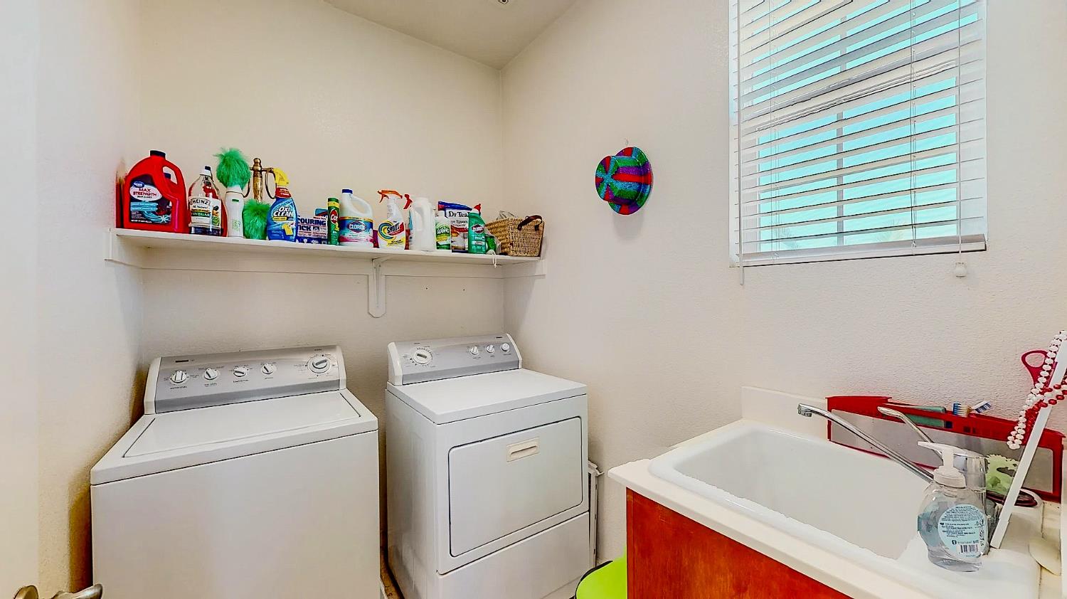 Detail Gallery Image 28 of 37 For 4138 Enclave Dr, Turlock,  CA 95382 - 4 Beds | 2/1 Baths