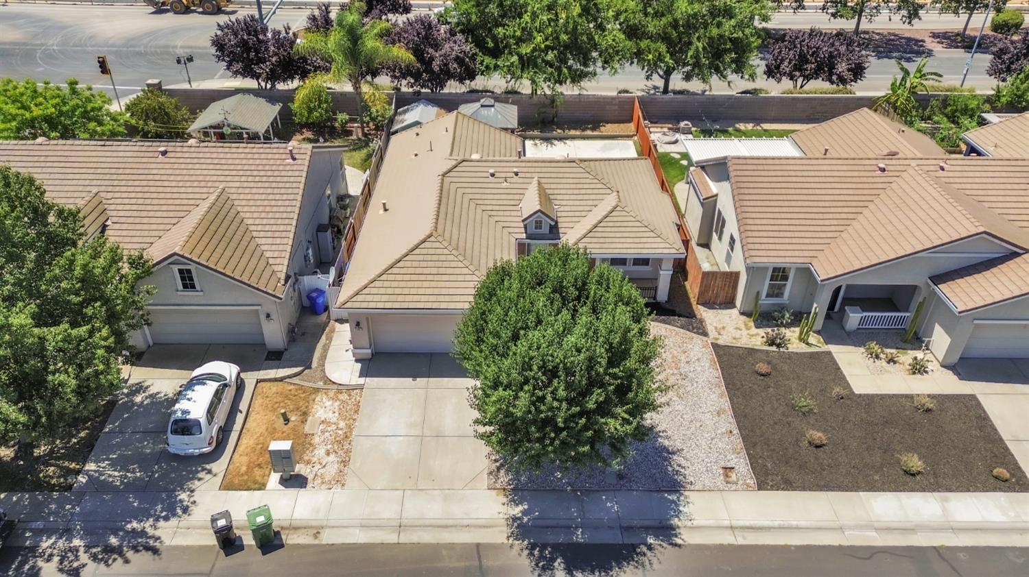 Detail Gallery Image 29 of 33 For 10451 Canadeo Cir, Elk Grove,  CA 95757 - 3 Beds | 2 Baths