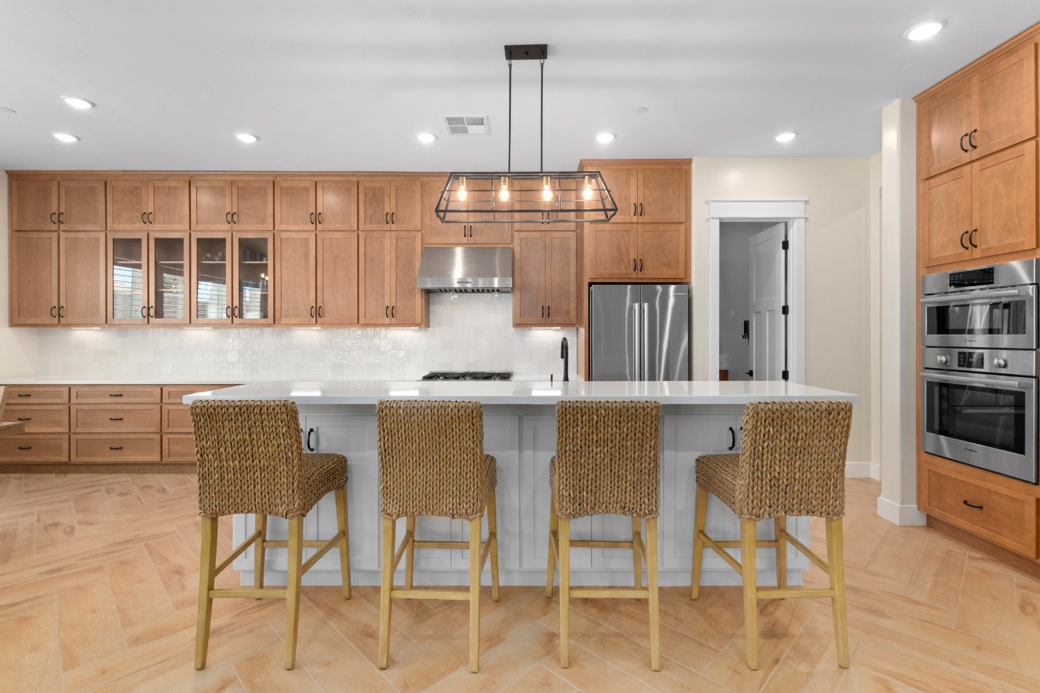 Detail Gallery Image 10 of 60 For 2101 via Prego, Oakdale,  CA 95361 - 3 Beds | 3/1 Baths