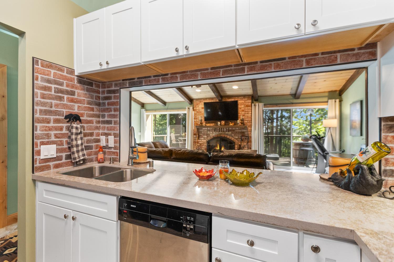 Detail Gallery Image 2 of 62 For 4414 Sierra Springs Dr, Pollock Pines,  CA 95726 - 2 Beds | 2 Baths