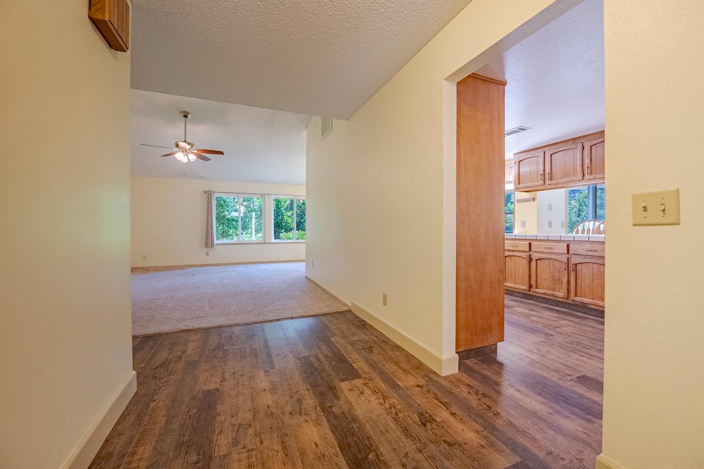 Detail Gallery Image 7 of 49 For 3664 Loyola Ct, Merced,  CA 95348 - 4 Beds | 2/1 Baths