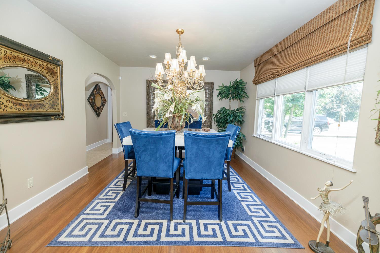 Detail Gallery Image 13 of 56 For 1009 Sycamore Ave, Modesto,  CA 95350 - 3 Beds | 2/1 Baths