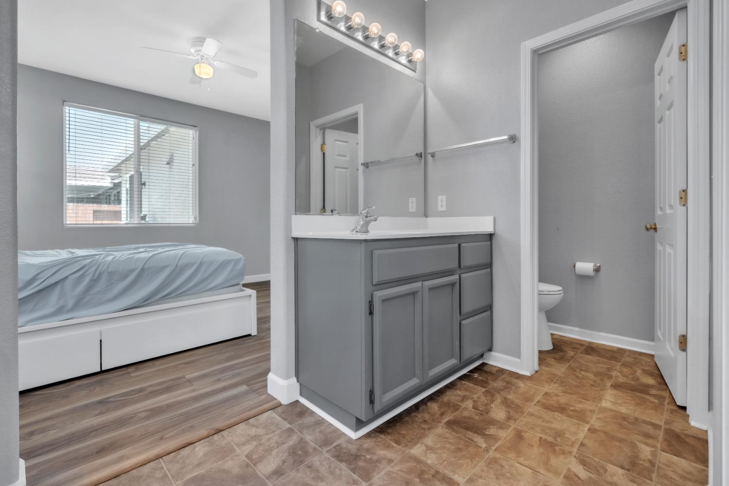 Detail Gallery Image 22 of 33 For 10451 Canadeo Cir, Elk Grove,  CA 95757 - 3 Beds | 2 Baths