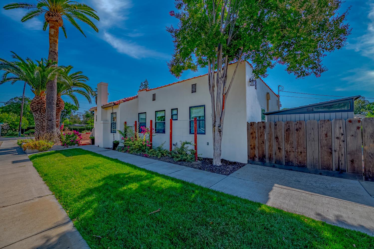 Detail Gallery Image 8 of 42 For 400 E 21st St, Merced,  CA 95340 - 3 Beds | 1/1 Baths