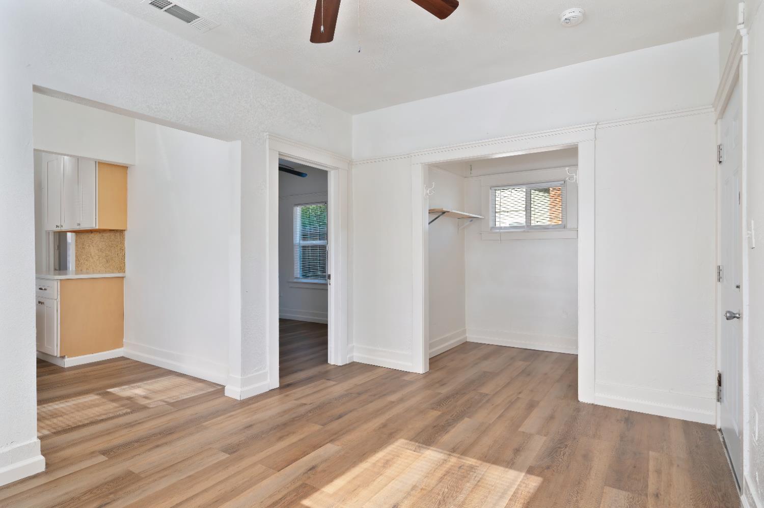 Detail Gallery Image 17 of 47 For 911 Cross St, Woodland,  CA 95695 - – Beds | – Baths