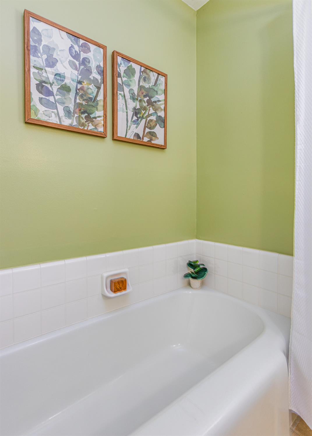 Detail Gallery Image 20 of 36 For 3232 Strevel Way, Sacramento,  CA 95825 - 3 Beds | 1/1 Baths