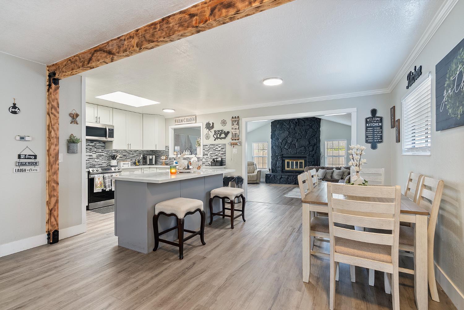 Detail Gallery Image 10 of 37 For 26147 Stryker St, Hayward,  CA 94545 - 3 Beds | 2 Baths