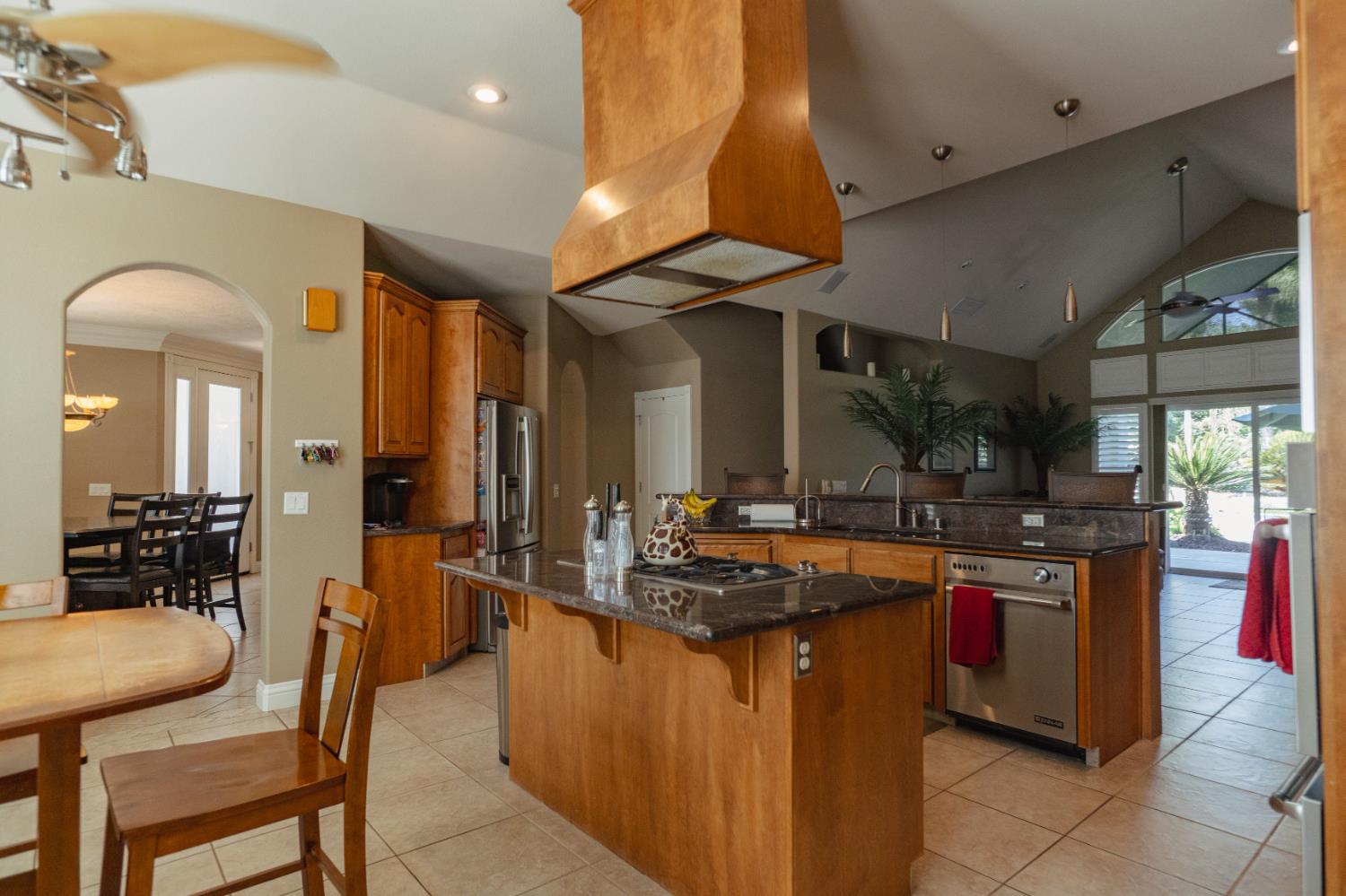 Detail Gallery Image 13 of 78 For 2253 Dyllan Ave, Atwater,  CA 95301 - 4 Beds | 3/2 Baths
