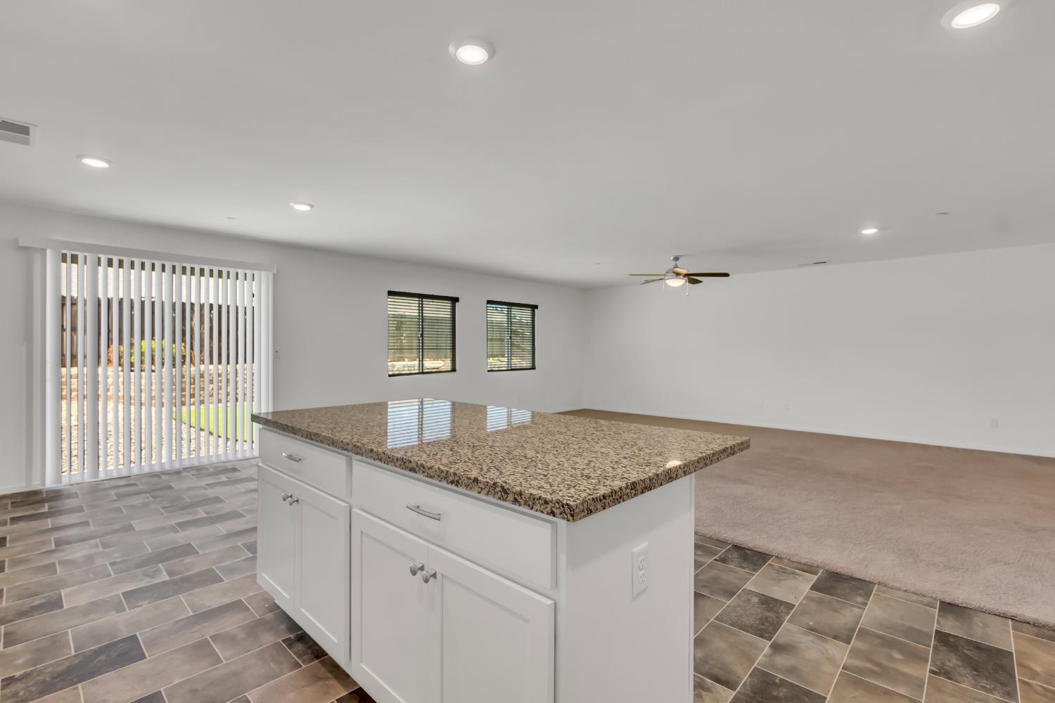 Detail Gallery Image 13 of 32 For 20 Mineral Way, Oroville,  CA 95965 - 4 Beds | 2 Baths