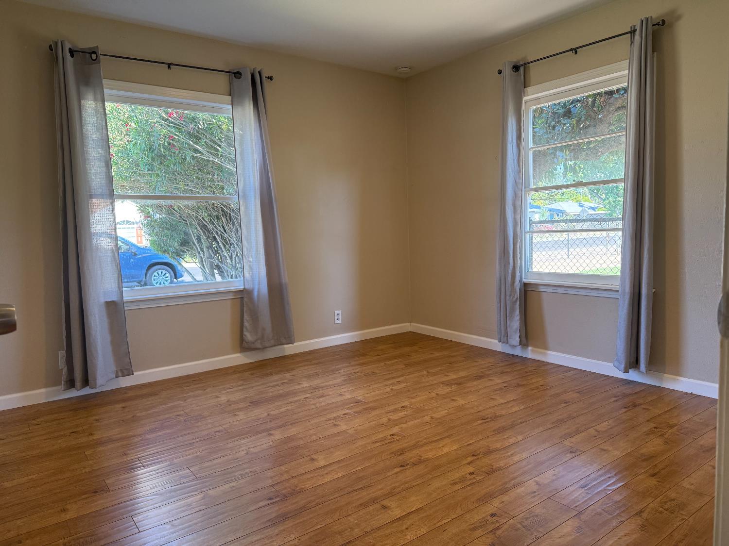 Detail Gallery Image 21 of 36 For 310 Rosina Ave, Modesto,  CA 95354 - 3 Beds | 1/1 Baths