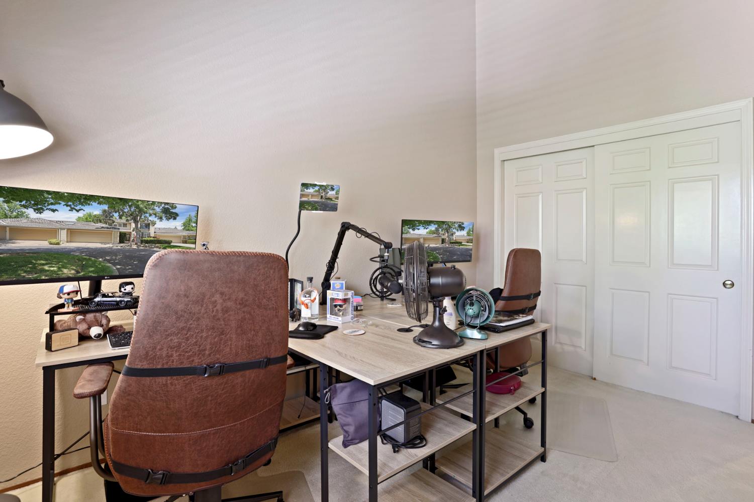 Detail Gallery Image 32 of 42 For 9105 Westcliff Ln, Fair Oaks,  CA 95628 - 3 Beds | 2/1 Baths