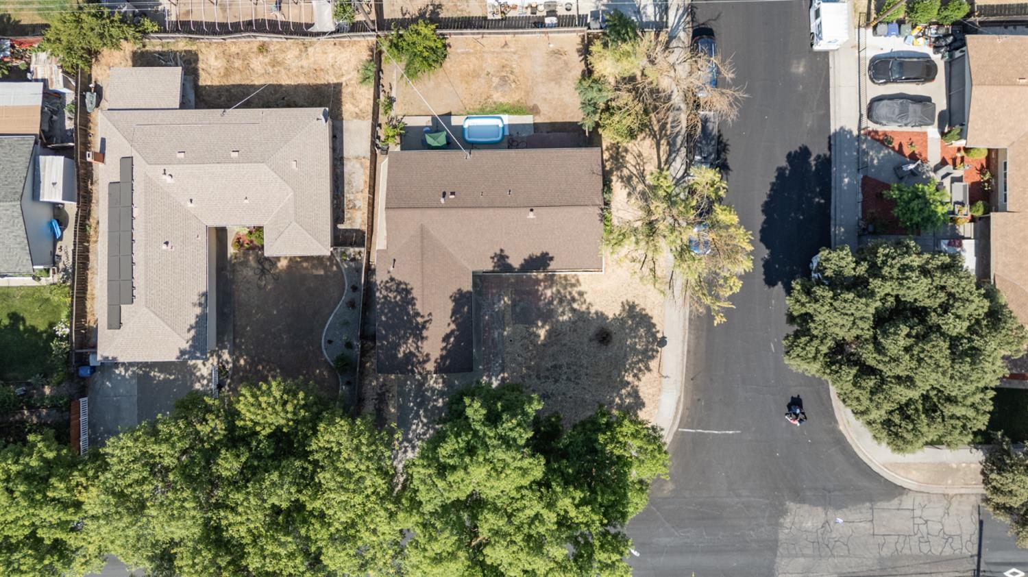 Detail Gallery Image 20 of 23 For 301 S Emerald Ave, Modesto,  CA 95351 - 3 Beds | 2 Baths