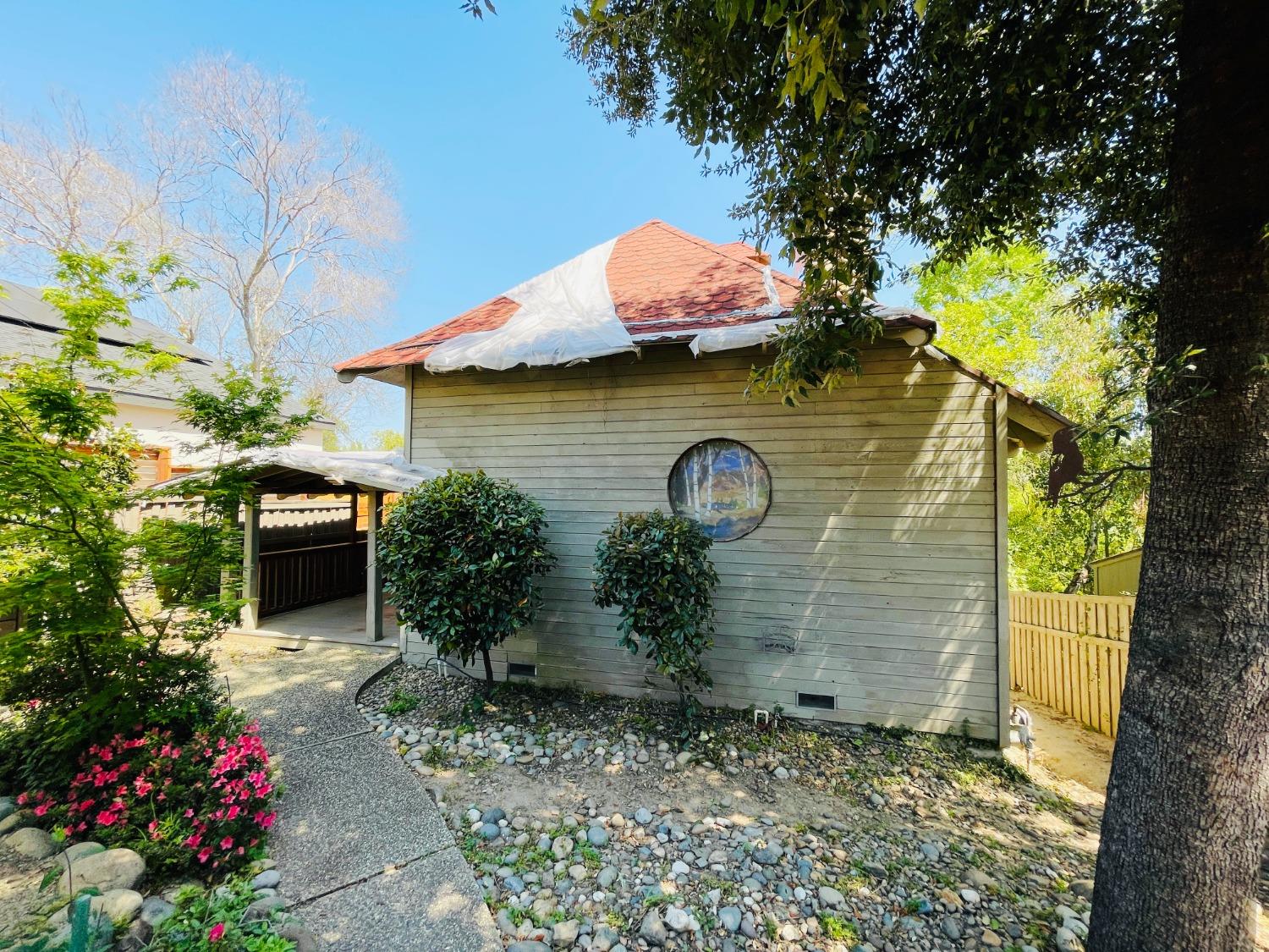 Detail Gallery Image 4 of 45 For 4016 Ridge St, Fair Oaks,  CA 95628 - 4 Beds | 2/1 Baths