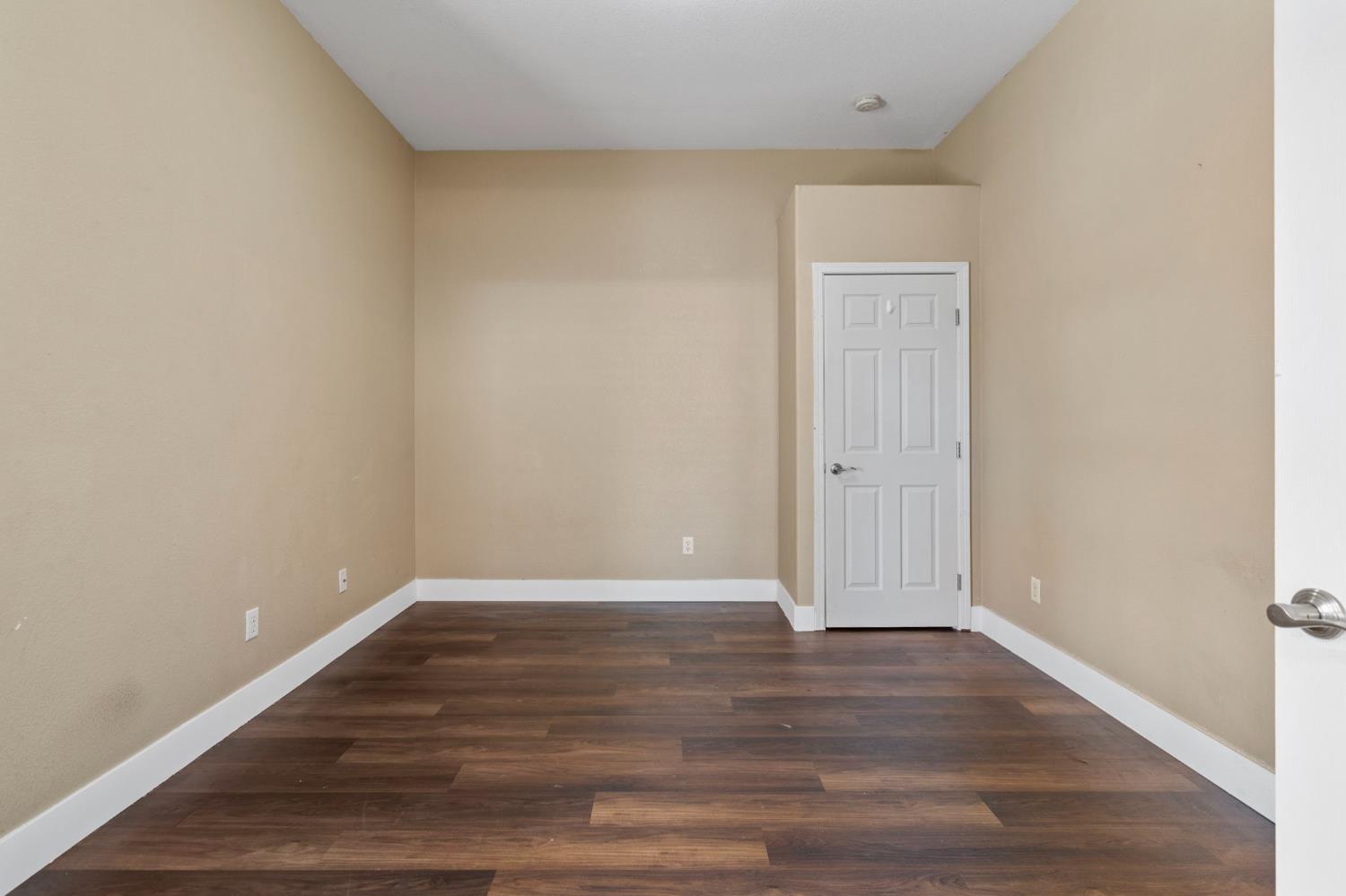 Detail Gallery Image 9 of 33 For 444 Sparrow Dr, Galt,  CA 95632 - 4 Beds | 2 Baths