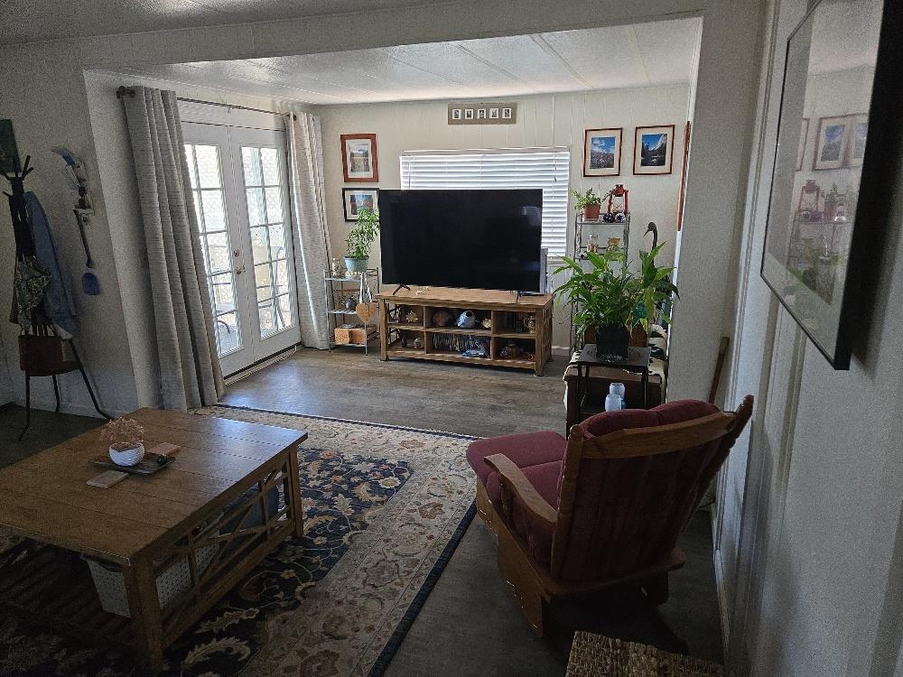 Detail Gallery Image 4 of 23 For 1400 N Tully Rd 32, Turlock,  CA 95380 - 2 Beds | 1 Baths